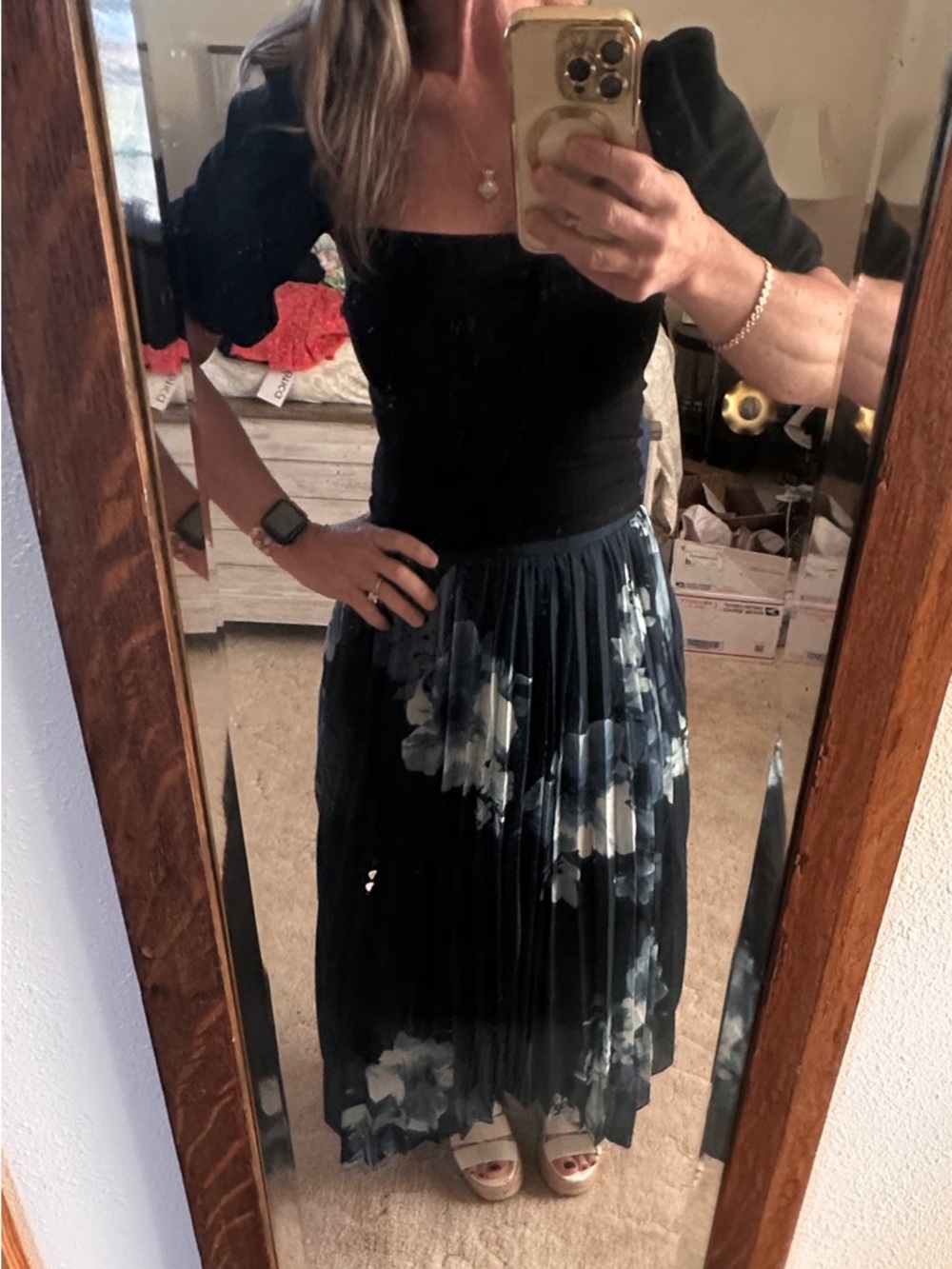 Lost + Wander Navy Maxi Skirt with White Floral Print XS NWT